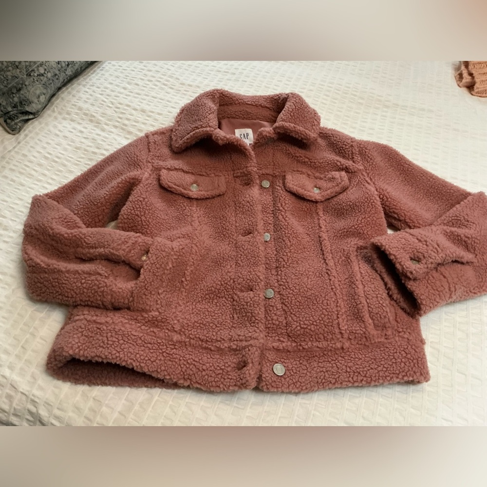 GAP Teddy Jean jacket in a pretty rose Xs